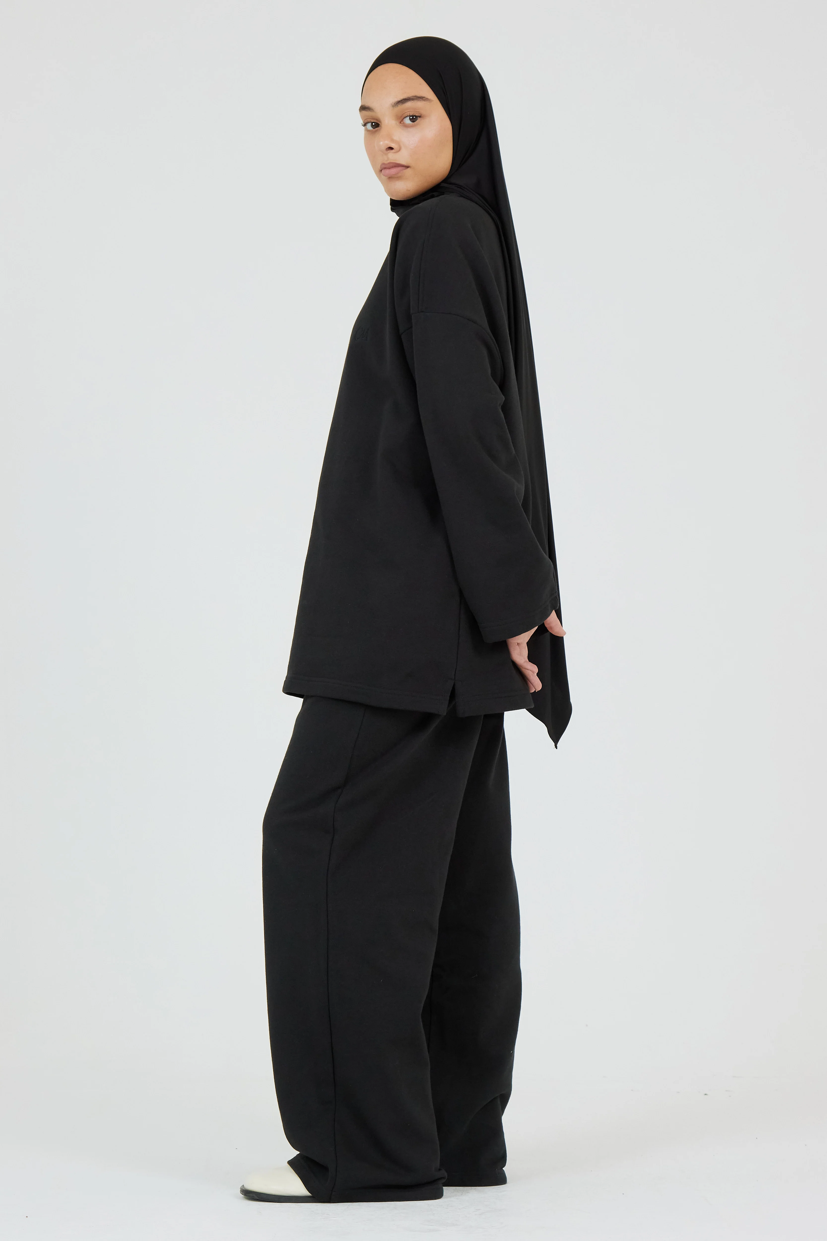 Le Jogging Noir - Image 4