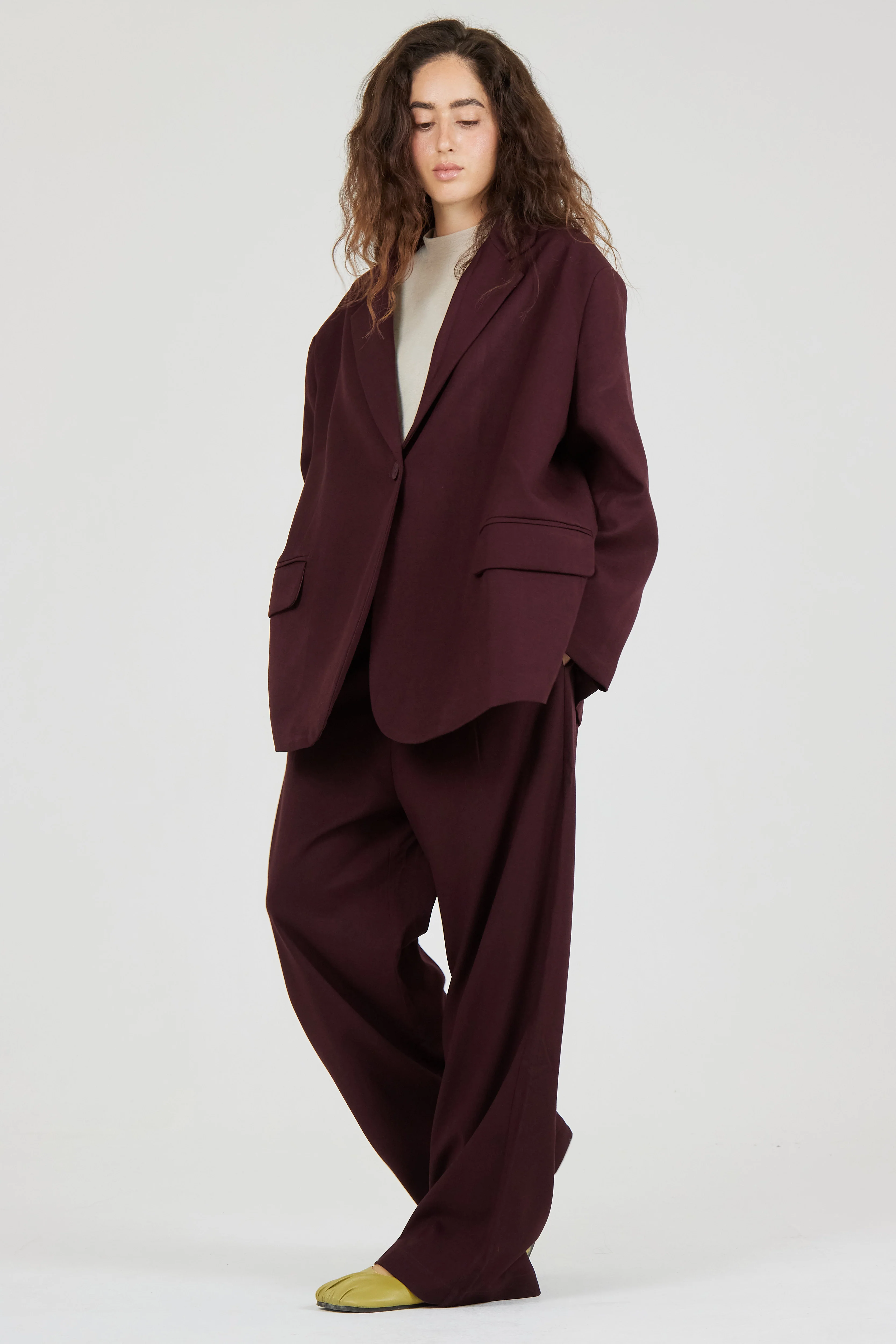 Le Pantalon City AW Bordeaux - Image 4